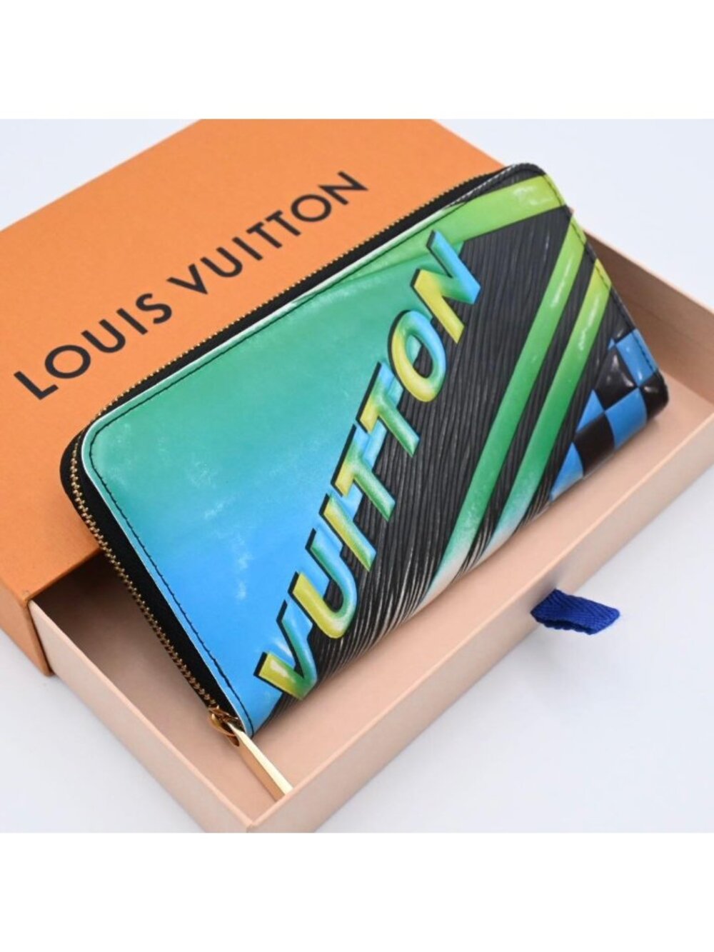 Louis Vuitton Wallet Epi Zippy Lace